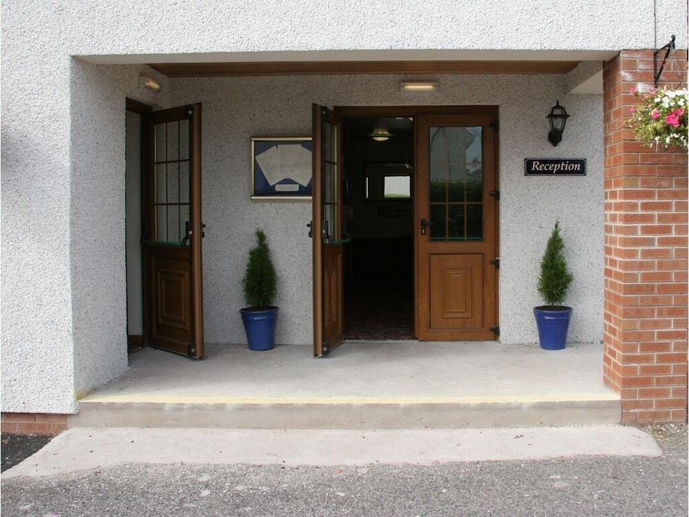 Solway Lodge Hotel Gretna Green Bagian luar foto