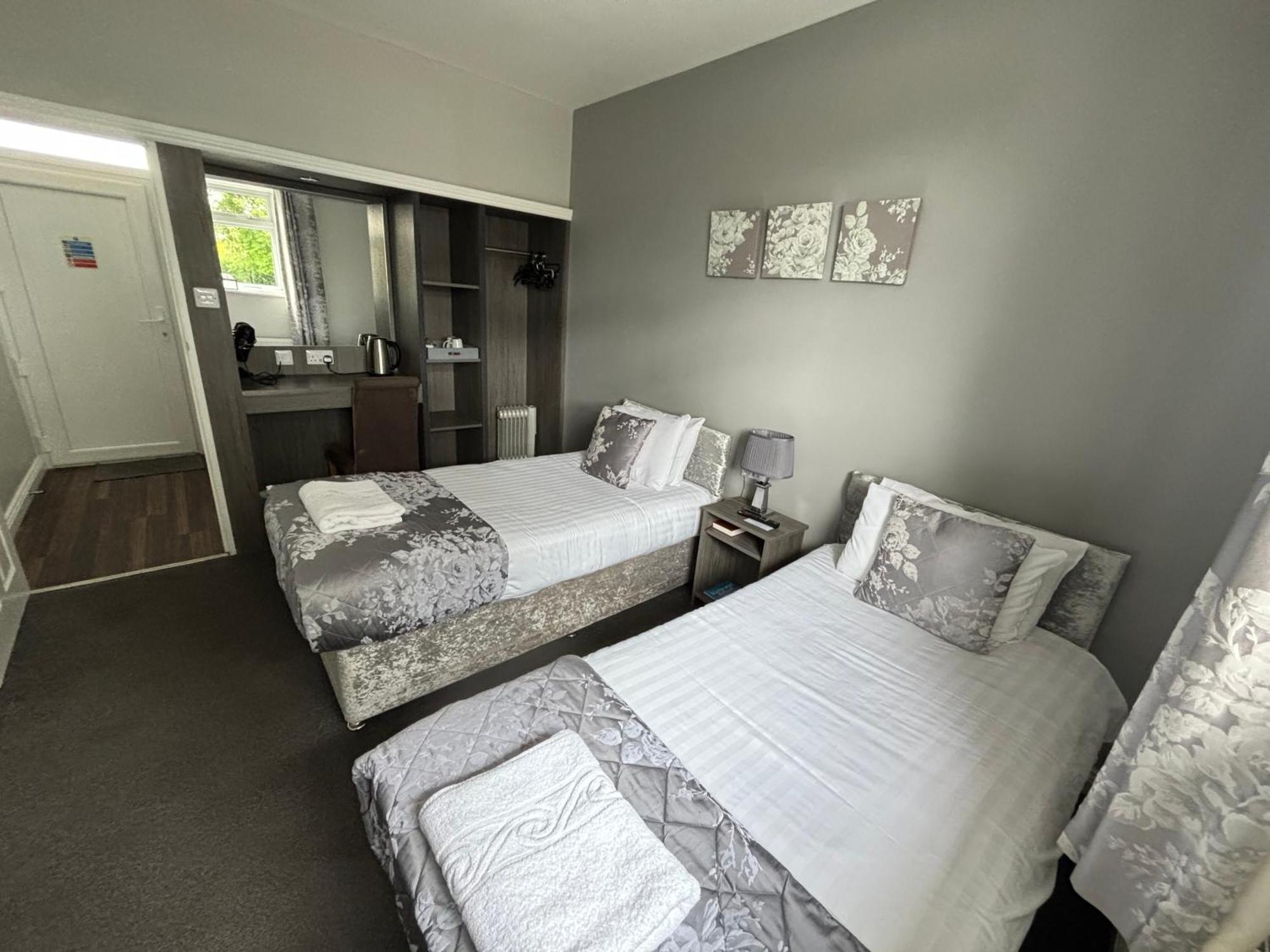 Solway Lodge Hotel Gretna Green Bagian luar foto